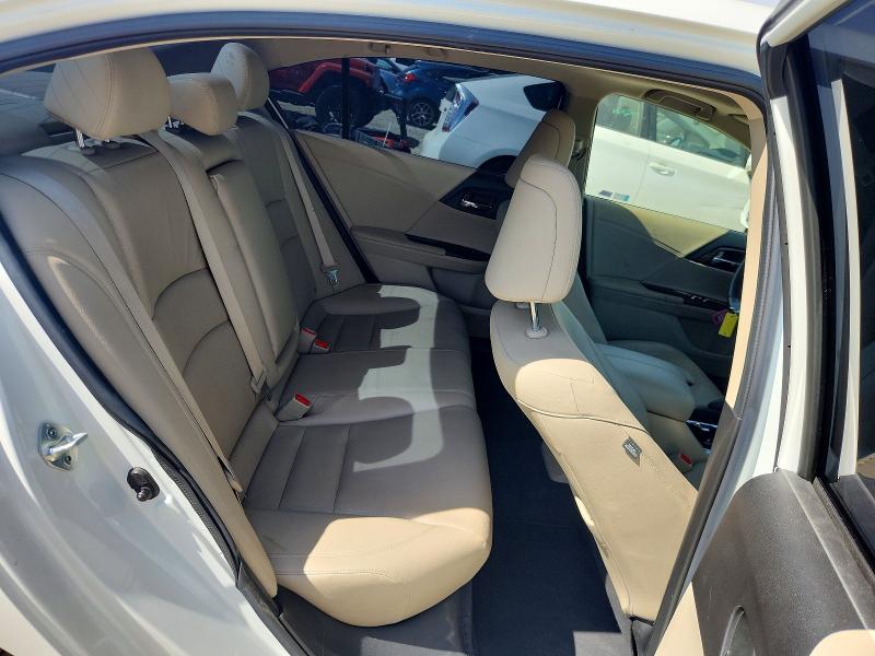 Продаж на аукціоні авто 2017 Honda Accord, vin: JHMCR6F71HC001158, номер лоту: 70310156