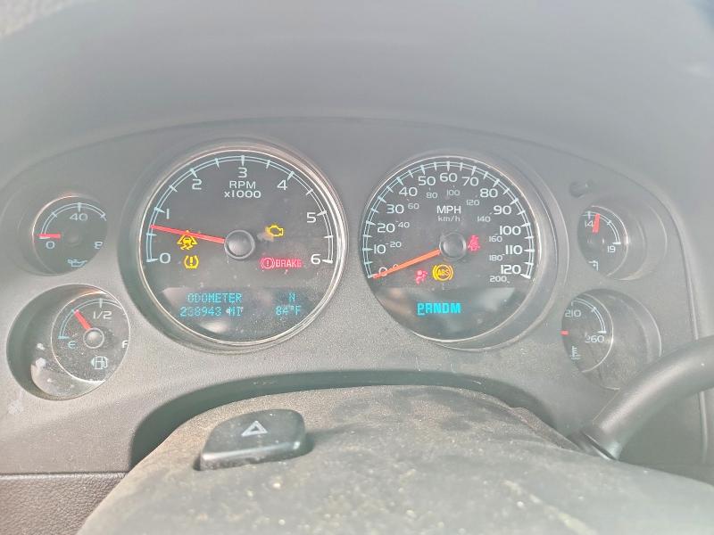 67789396 :رقم المزاد ، 1GNUKJE34AR131053 vin ، 2010 Chevrolet Suburban مزاد بيع