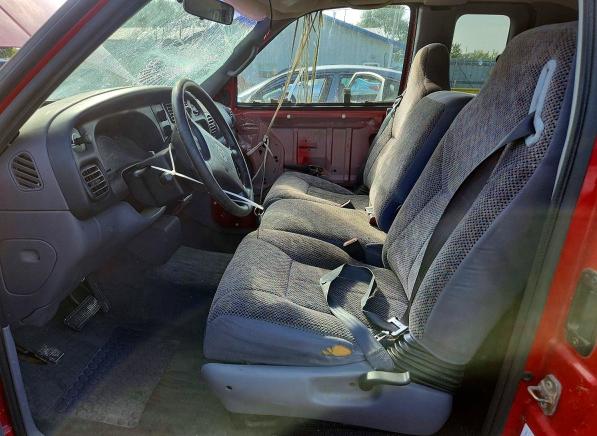 1998 Dodge Ram 1500 მანქანა იყიდება აუქციონზე, vin: 1B7HC13Z9WJ132025, აუქციონის ნომერი: 69587136