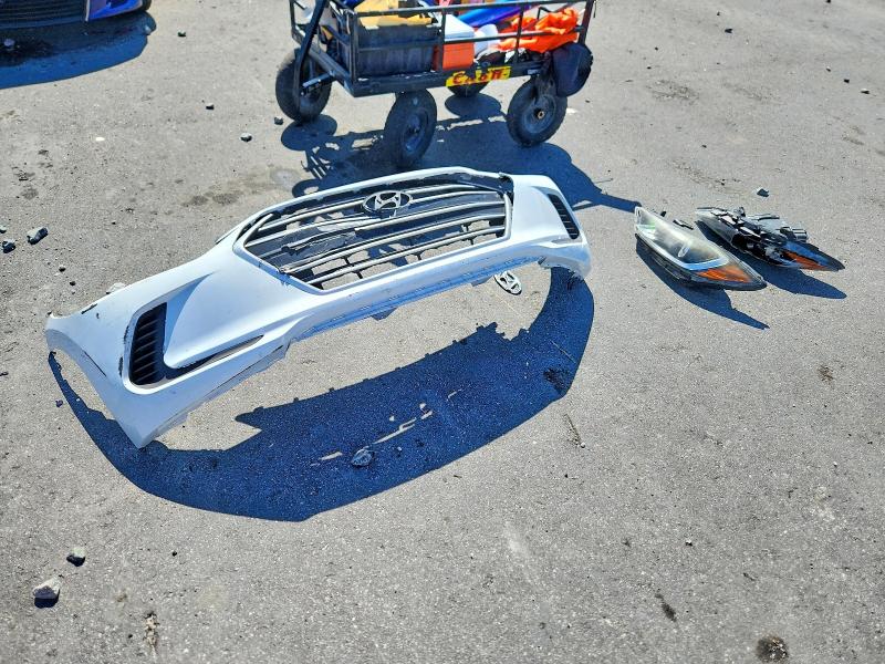 2018 Hyundai Elantra მანქანა იყიდება აუქციონზე, vin: 5NPD84LF4JH310688, აუქციონის ნომერი: 68413766