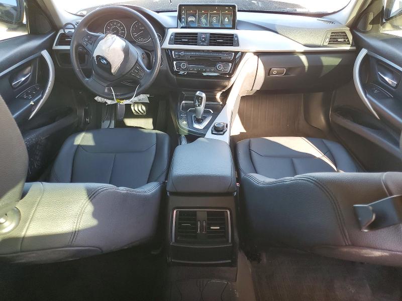 65218056 :رقم المزاد ، WBA8A9C53GK616265 vin ، 2016 Bmw 320 مزاد بيع