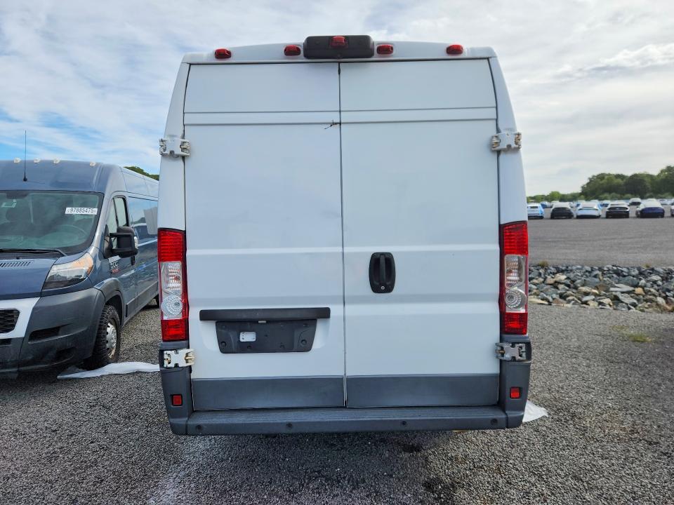 64995046 :رقم المزاد ، 3C6URVJG8JE149076 vin ، 2018 Ram Promaster 3500 مزاد بيع