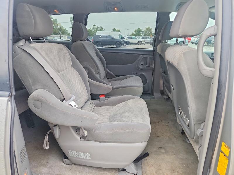 2006 Toyota Sienna მანქანა იყიდება აუქციონზე, vin: 5TDZA23C36S565290, აუქციონის ნომერი: 69101016