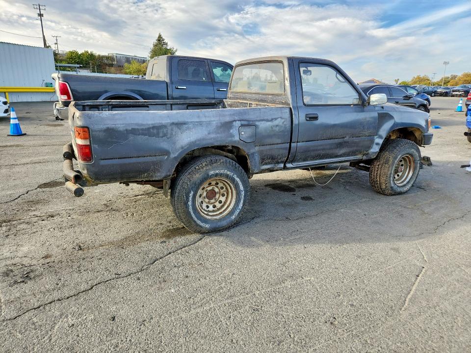 70473696 :رقم المزاد ، JT4RN01P9N0034076 vin ، 1992 Toyota Pickup مزاد بيع