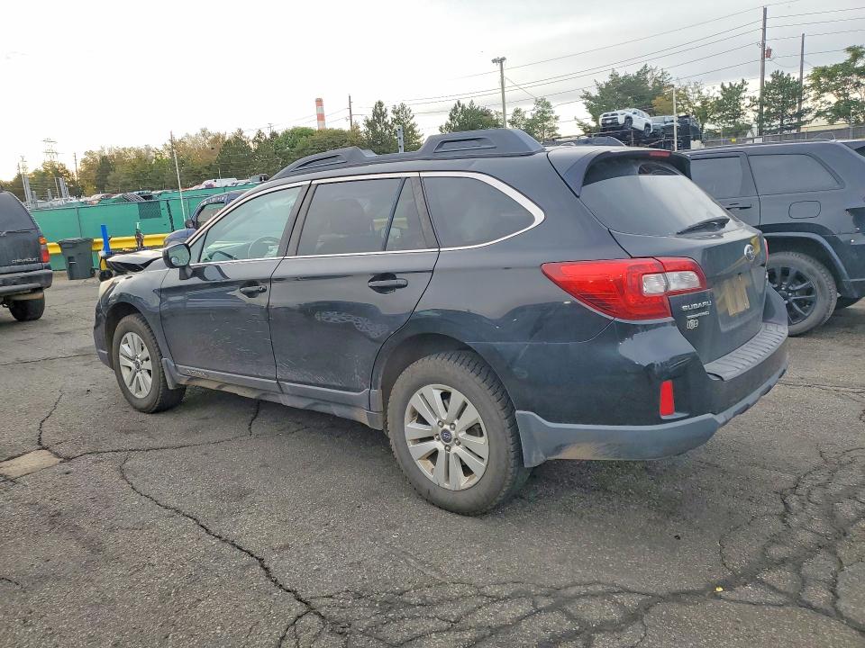 2015 Subaru Outback მანქანა იყიდება აუქციონზე, vin: 4S4BSAEC4F3321330, აუქციონის ნომერი: 70075426