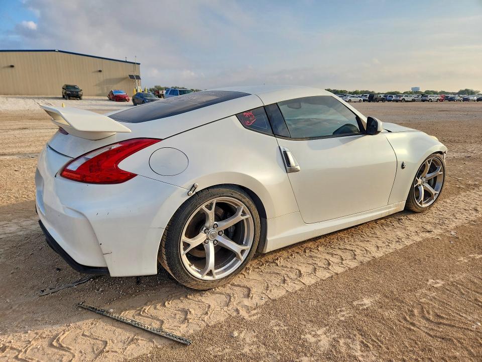 69695636 :رقم المزاد ، JN1AZ4EH6CM561688 vin ، 2012 Nissan 370z مزاد بيع