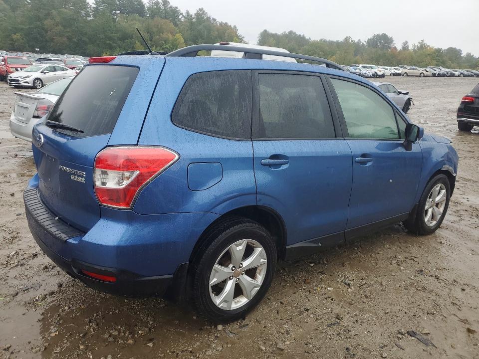 70725766 :رقم المزاد ، JF2SJADC0FH448170 vin ، 2015 Subaru Forester مزاد بيع