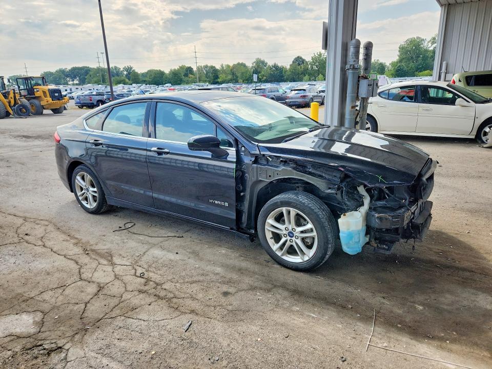 2018 Ford Fusion მანქანა იყიდება აუქციონზე, vin: 3FA6P0LUXJR247893, აუქციონის ნომერი: 68228096