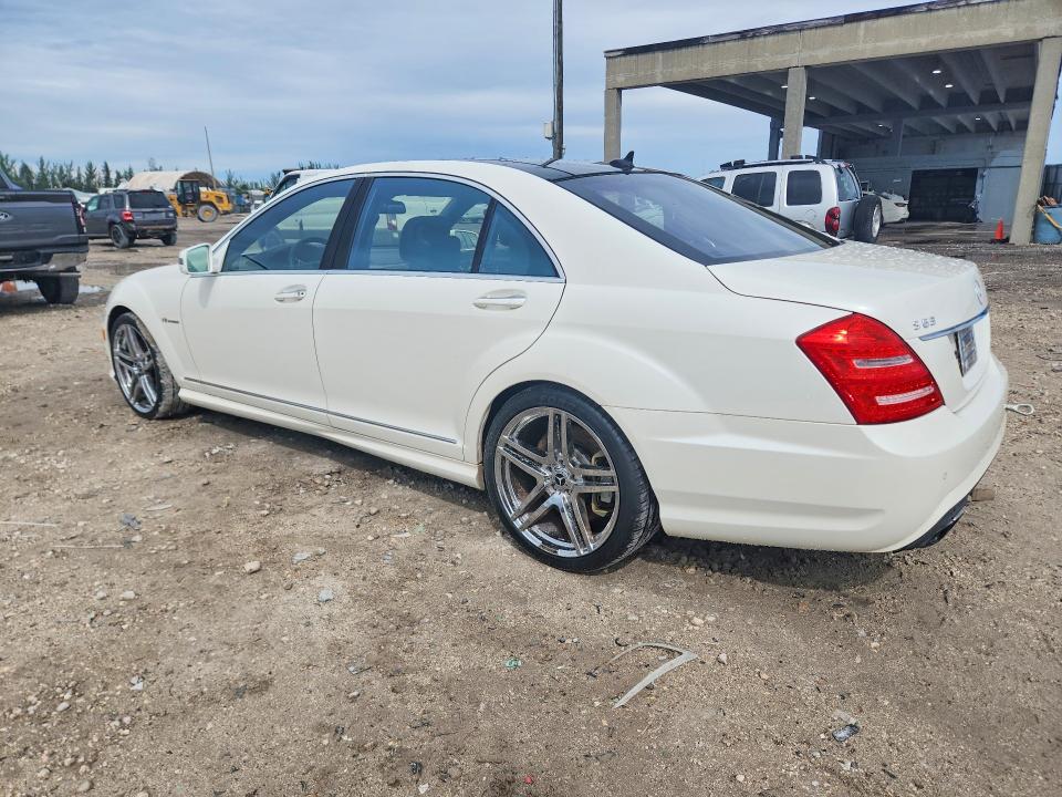 Продаж на аукціоні авто 2011 Mercedes-benz S, vin: WDDNG7EB7BA369753, номер лоту: 70772446