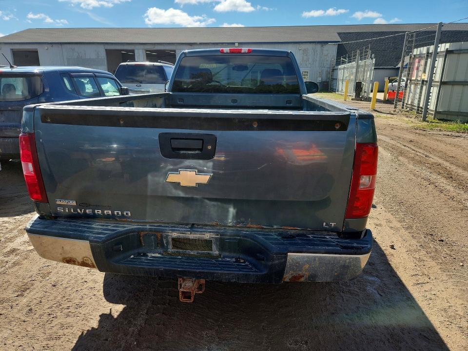 Продажа на аукционе авто 2008 Chevrolet Silverado, vin: 1GCEK14078Z212918, номер лота: 69522366