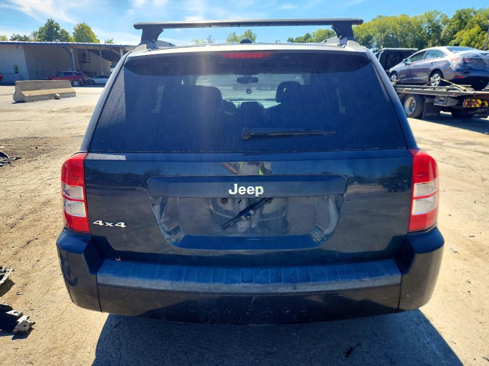 70218686 :رقم المزاد ، 1J8FF47B39D192617 vin ، 2009 Jeep Compass مزاد بيع