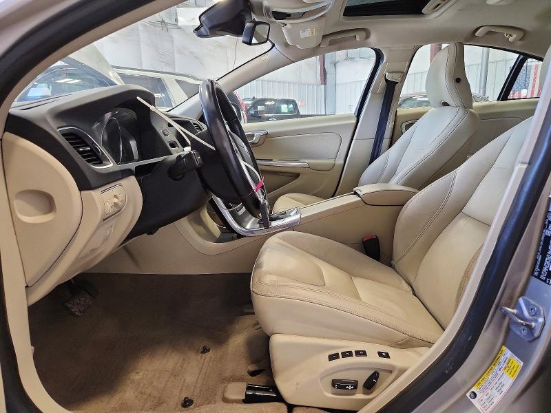 68251786 :رقم المزاد ، YV1612FSXE2289633 vin ، 2014 Volvo S60 مزاد بيع