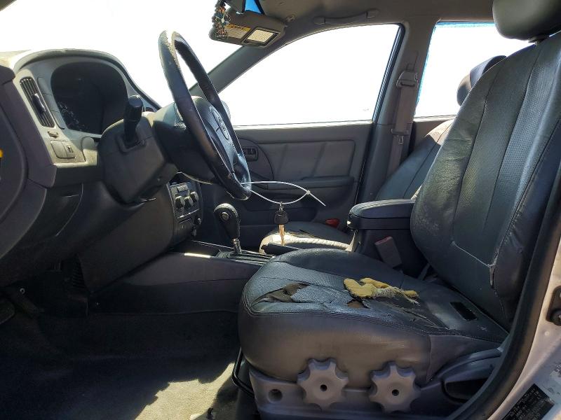 70640226 :رقم المزاد ، KMHDN46D04U918670 vin ، 2004 Hyundai Elantra مزاد بيع