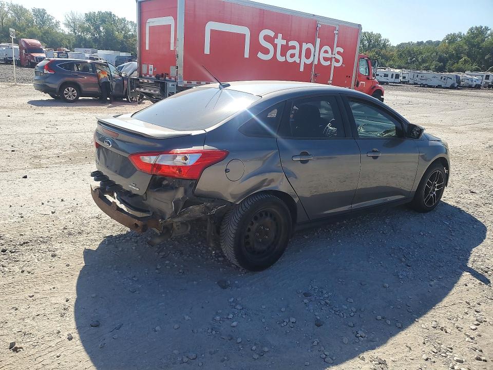 2012 Ford Focus მანქანა იყიდება აუქციონზე, vin: 1FAHP3F28CL435432, აუქციონის ნომერი: 68087526