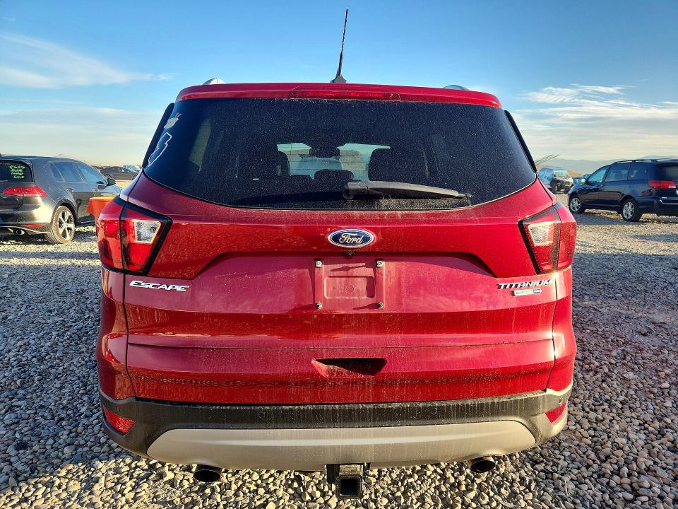 2019 Ford Escape მანქანა იყიდება აუქციონზე, vin: 1FMCU9J90KUB27356, აუქციონის ნომერი: 69599816