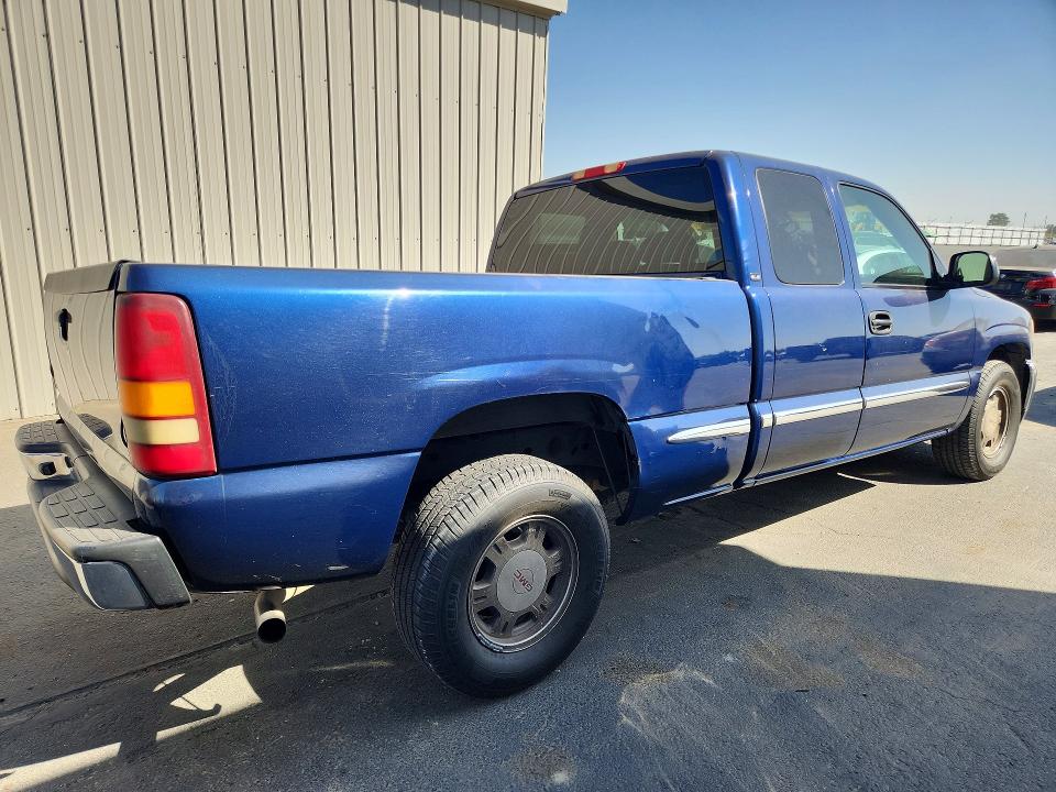 68817156 :رقم المزاد ، 2GTEC19V721151152 vin ، 2002 Gmc New Sierra مزاد بيع