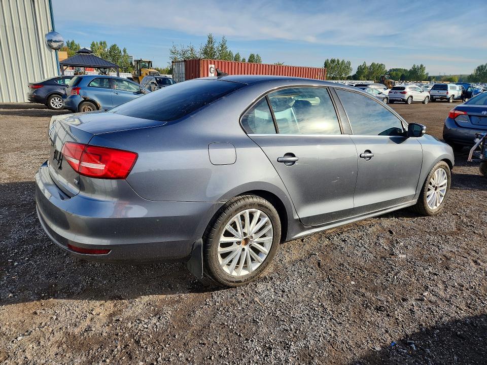 66941016 :رقم المزاد ، 3VW3A7AJ3FM261507 vin ، 2015 Volkswagen Jetta مزاد بيع