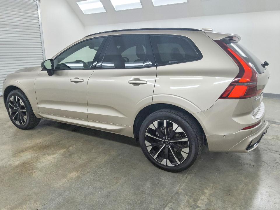 Продажа на аукционе авто 2026 Volvo Xc60, vin: YV4M12RC9T1465198, номер лота: 69983716