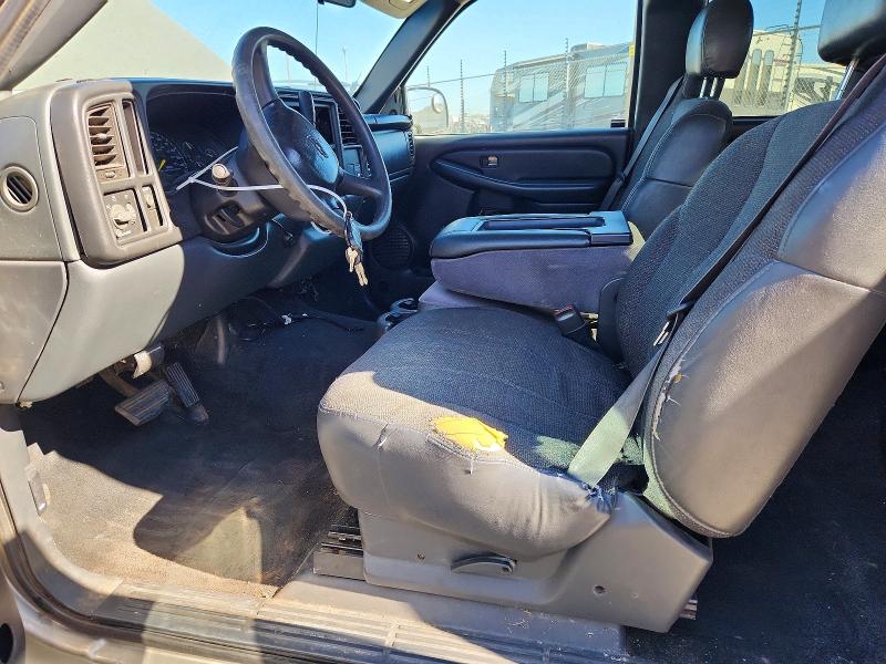 2000 Chevrolet Silverado მანქანა იყიდება აუქციონზე, vin: 1GCEC19VXYZ353581, აუქციონის ნომერი: 70413106