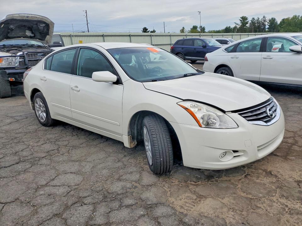 2010 Nissan Altima მანქანა იყიდება აუქციონზე, vin: 1N4AL2AP3AN532002, აუქციონის ნომერი: 69743526