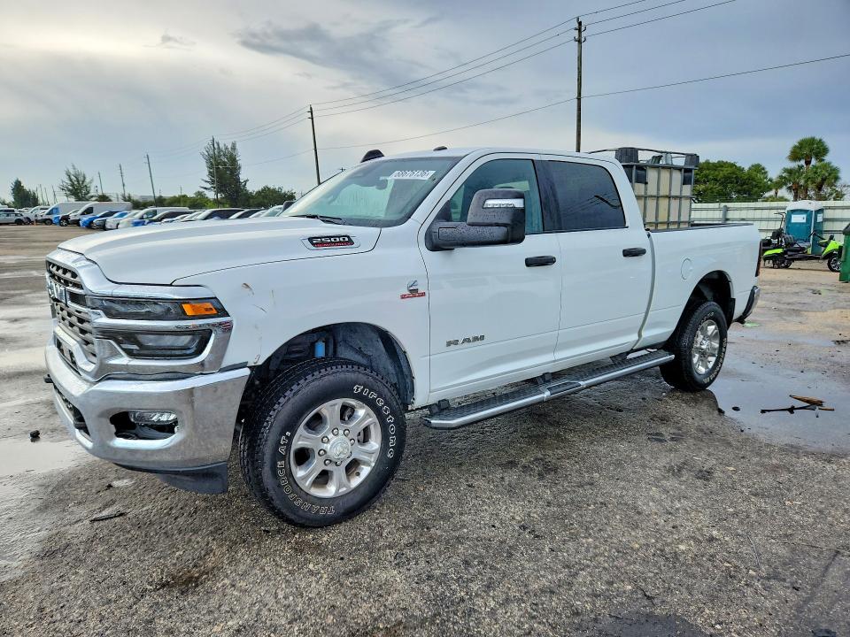 68676136 :رقم المزاد ، 3C63R5DL4SG576460 vin ، 2025 Ram 2500 مزاد بيع