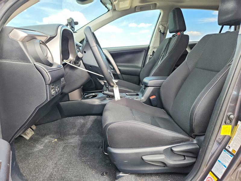 2018 Toyota Rav4 მანქანა იყიდება აუქციონზე, vin: JTMRFREV6JJ720297, აუქციონის ნომერი: 65663926