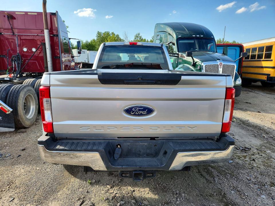 Продажа на аукционе авто 2019 Ford F350, vin: 1FT8W3DT3KEE72318, номер лота: 68203026
