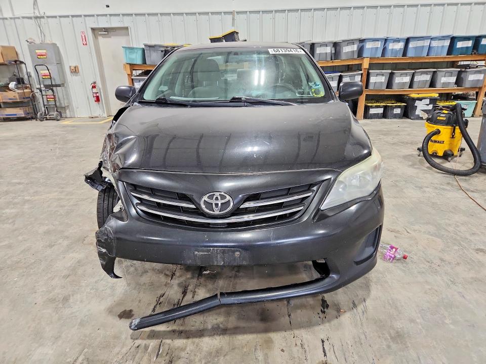 68139416 :رقم المزاد ، 2T1BU4EEXDC031258 vin ، 2013 Toyota Corolla مزاد بيع