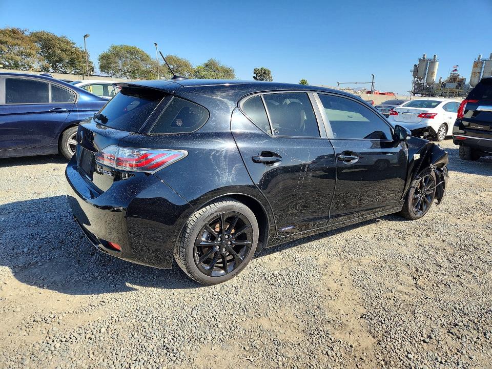 Продажа на аукционе авто 2013 Lexus Ct, vin: JTHKD5BH1D2160653, номер лота: 71201176