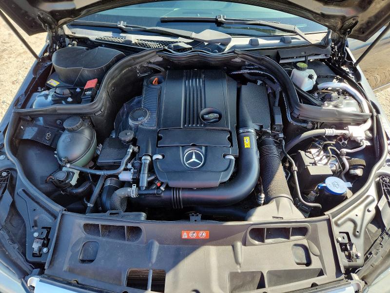 2013 Mercedes-benz C მანქანა იყიდება აუქციონზე, vin: WDDGF4HB3DR248499        , აუქციონის ნომერი: 68079986