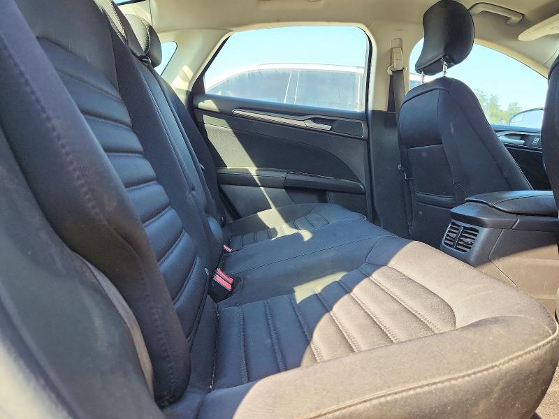 Продаж на аукціоні авто 2015 Ford Fusion, vin: 3FA6P0LUXFR228459, номер лоту: 68669196