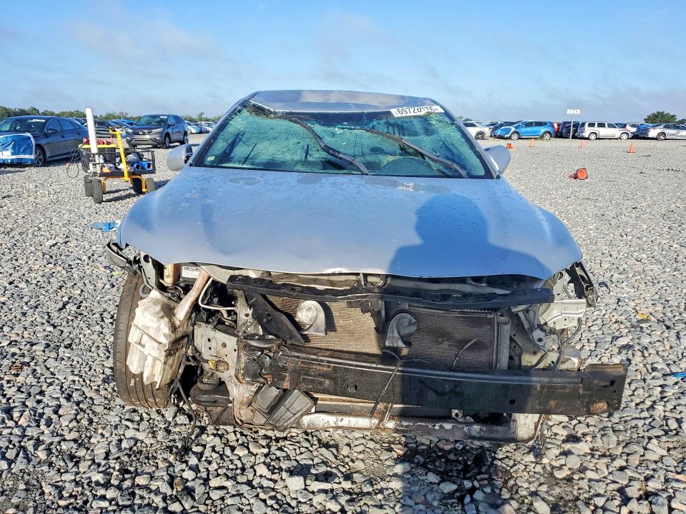 69728776 :رقم المزاد ، 4T1BE46K27U059110 vin ، 2007 Toyota Camry مزاد بيع