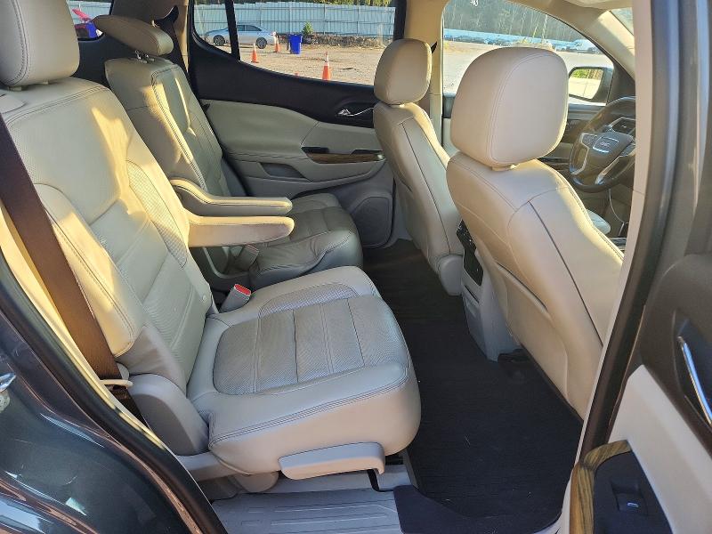 67474456 :رقم المزاد ، 1GKKNPLS3JZ180625 vin ، 2018 Gmc Acadia مزاد بيع