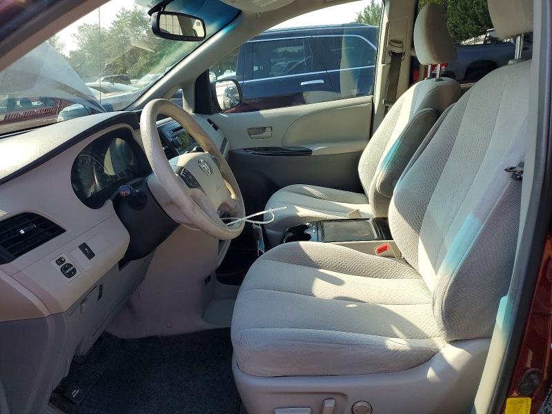 67455346 :رقم المزاد ، 5TDKK3DCXCS207974 vin ، 2012 Toyota Sienna مزاد بيع