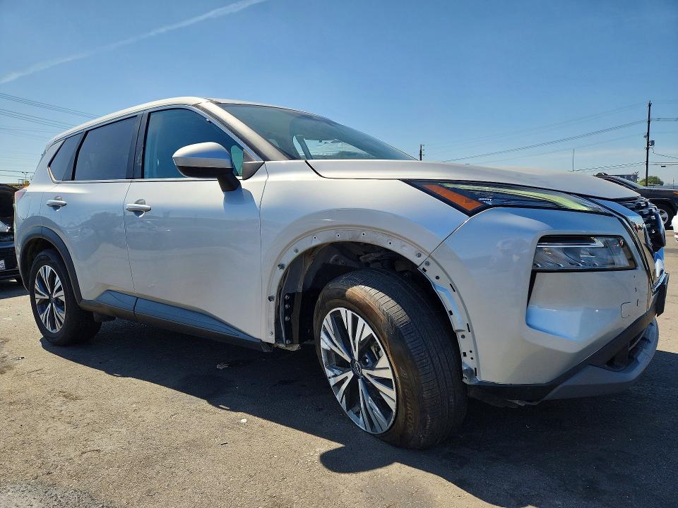 70444156 :رقم المزاد ، 5N1BT3BB7PC788960 vin ، 2023 Nissan Rogue مزاد بيع