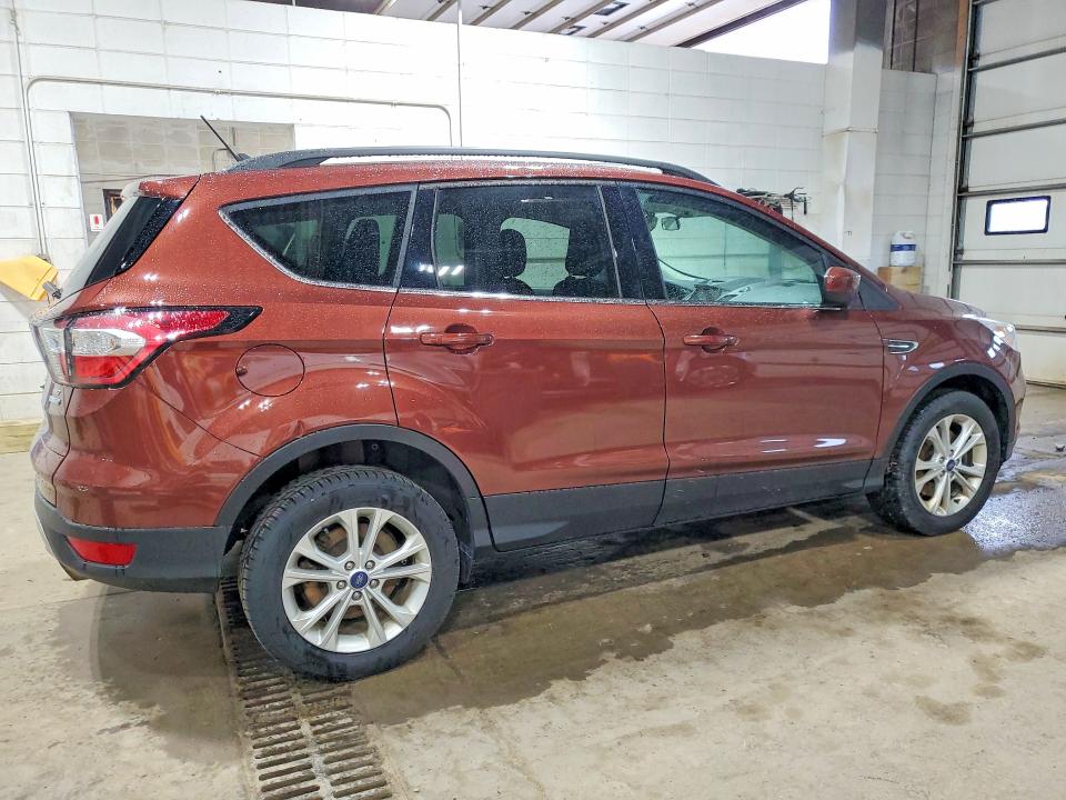 2018 Ford Escape მანქანა იყიდება აუქციონზე, vin: 1FMCU9GD4JUA50243, აუქციონის ნომერი: 69630216