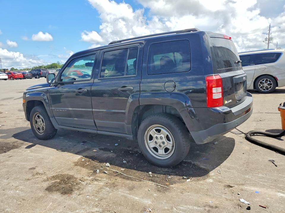 67566476 :رقم المزاد ، 1C4NJRBBXGD500305 vin ، 2016 Jeep Patriot مزاد بيع