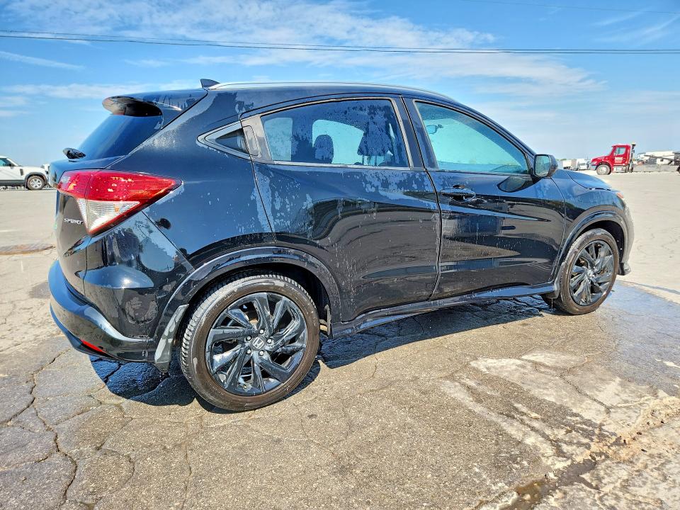 2022 Honda Hr-v მანქანა იყიდება აუქციონზე, vin: 3CZRU5H18NM744806, აუქციონის ნომერი: 67932196