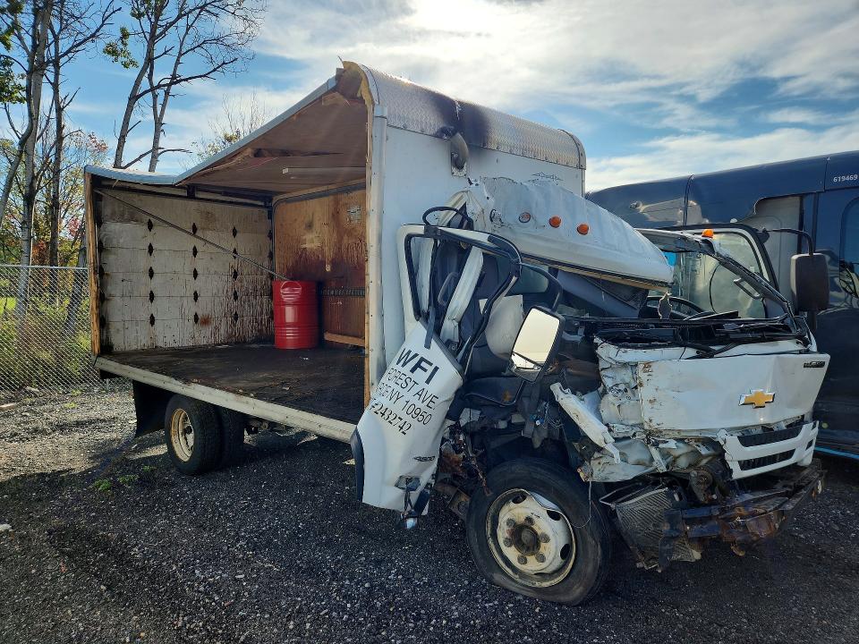 Auction sale of the 2018 Chevrolet 4500, vin: 54DCDW1B5JS807734, lot number: 67287126