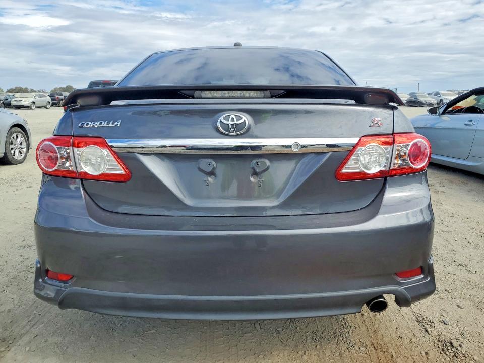 Aukcja sprzedaży 2011 Toyota Corolla, vin: 2T1BU4EE9BC713691, numer aukcji: 67371056