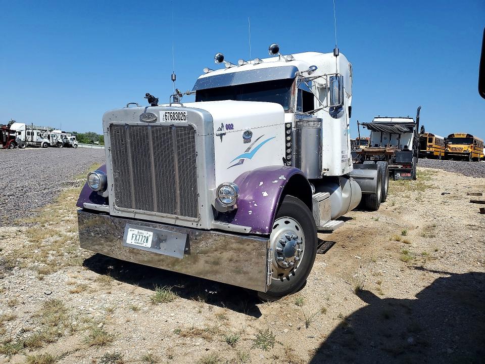 Aukcja sprzedaży 1998 Peterbilt 379, vin: 1XP5DR9X5WD453318, numer aukcji: 67683026
