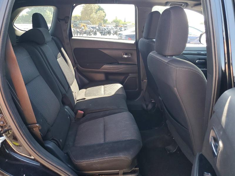 Продажа на аукционе авто 2018 Mitsubishi Outlander, vin: JA4AD3A33JZ021628, номер лота: 69451086