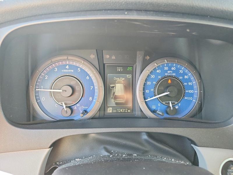 68431546 :رقم المزاد ، 5TDYZ3DC6JS965734 vin ، 2018 Toyota Sienna مزاد بيع