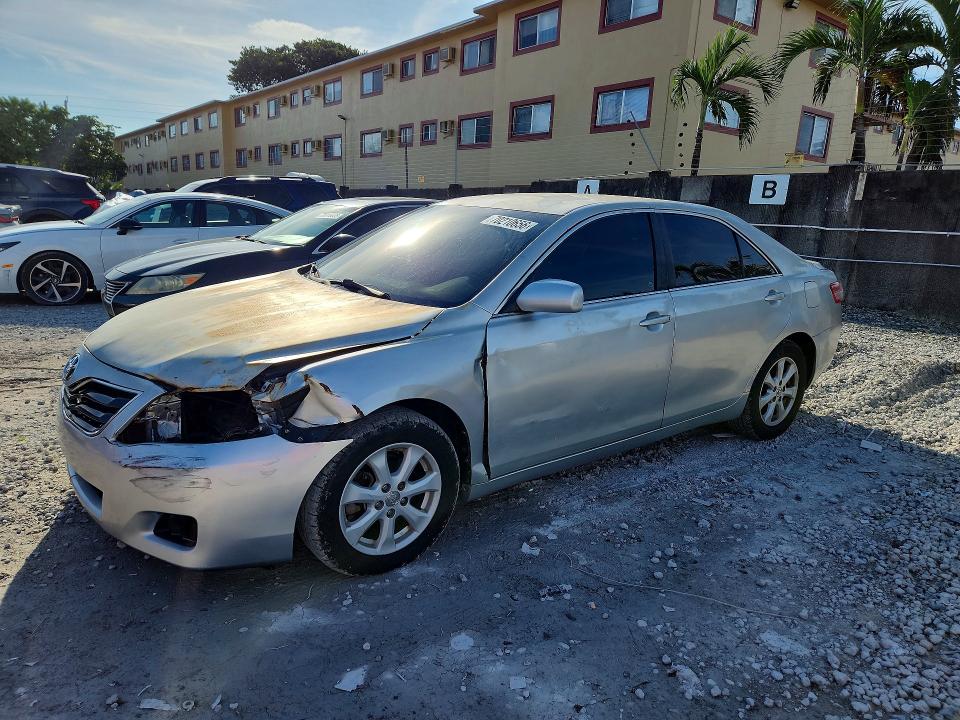 Продаж на аукціоні авто 2011 Toyota Camry, vin: 4T1BF3EK1BU755636, номер лоту: 70210656