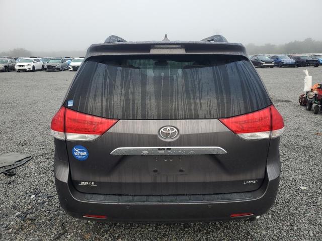 70105576 :رقم المزاد ، 5TDYK3DC1BS024519 vin ، 2011 Toyota Sienna مزاد بيع