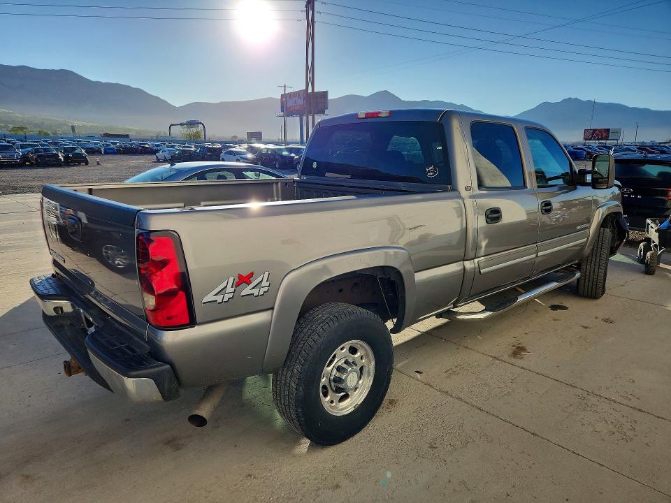 2006 Chevrolet Silverado მანქანა იყიდება აუქციონზე, vin: 1GCHK23U16F268715, აუქციონის ნომერი: 69750826