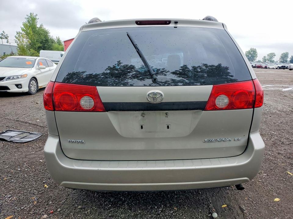 68354606 :رقم المزاد ، 5TDZA29C26S513494 vin ، 2006 Toyota Sienna مزاد بيع