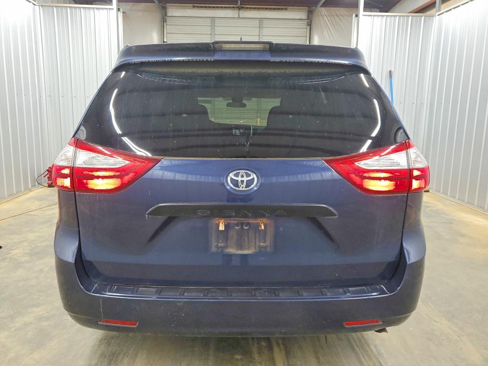 Продажа на аукционе авто 2019 Toyota Sienna, vin: 5TDZZ3DC0KS998959, номер лота: 69585916
