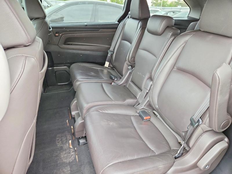 68327606 :رقم المزاد ، 5FNRL6H65KB508222 vin ، 2019 Honda Odyssey مزاد بيع