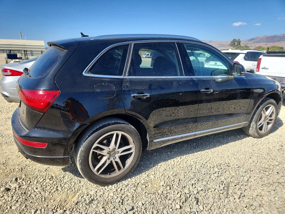 69748756 :رقم المزاد ، WA1LFAFP7FA067567 vin ، 2015 Audi Q5 مزاد بيع